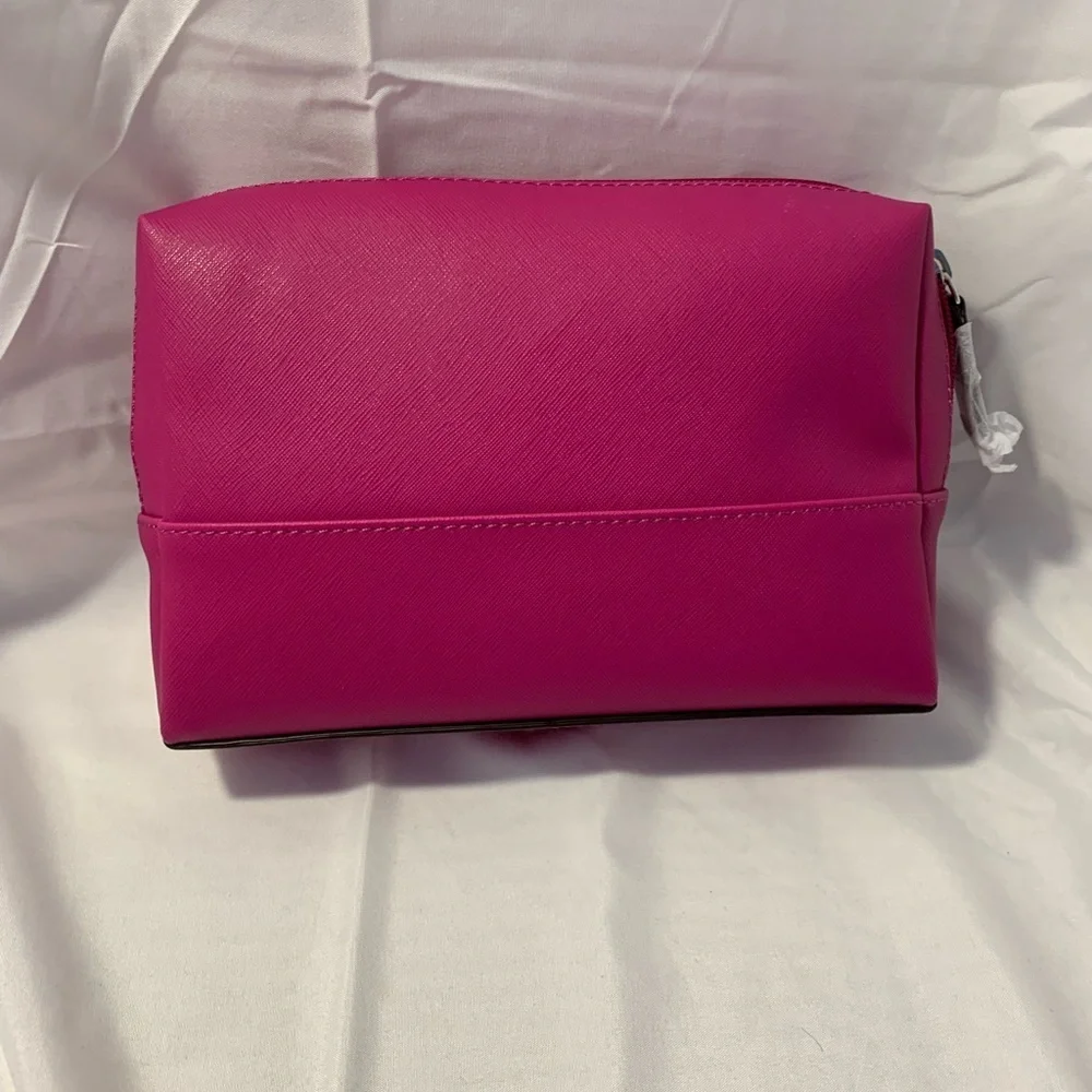 NWT Calvin Klein Vinyl Cosmetic Case